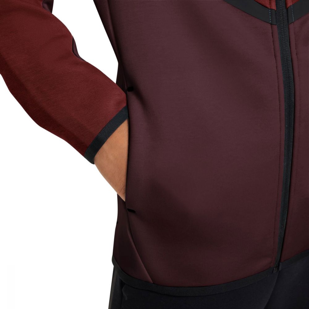 nike sportswear tech fleece bordeaux