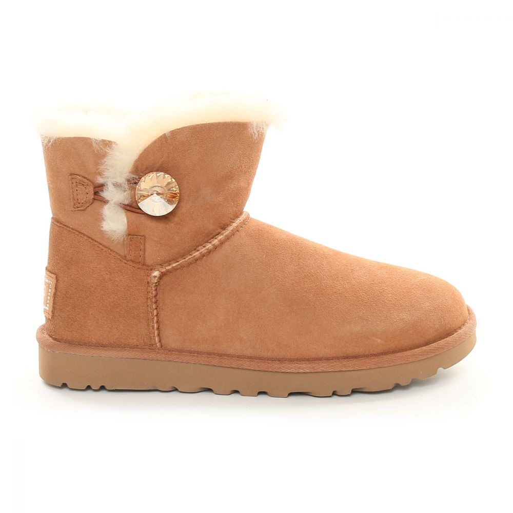Ugg mini studded bling 2025